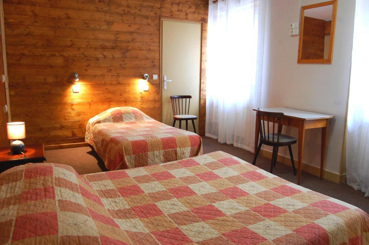 Chambres Avec Garage Motos Lanslebourg-Mont-Cenis Buitenkant foto